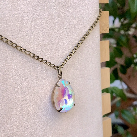 Iridescent White AB Unicorn 🦄 Crystal Drop Necklace - Picture 5 of 7